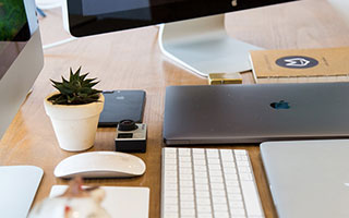 开云网站-新季转会市场火热，各队补强阵容，2021夏季转会市场最新动态