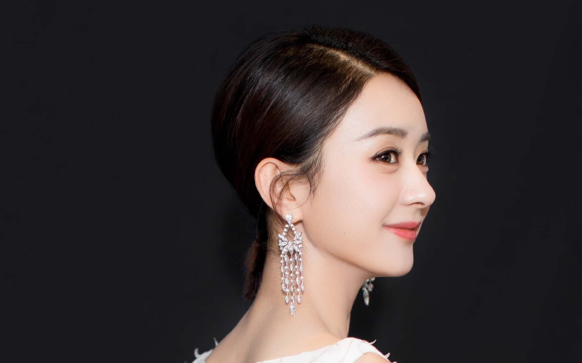 开云·体育官方网站入口-弗朗索瓦·斯图尔特：南非队的攻防中坚力量，稳定全场，弗朗索瓦菲利福尔